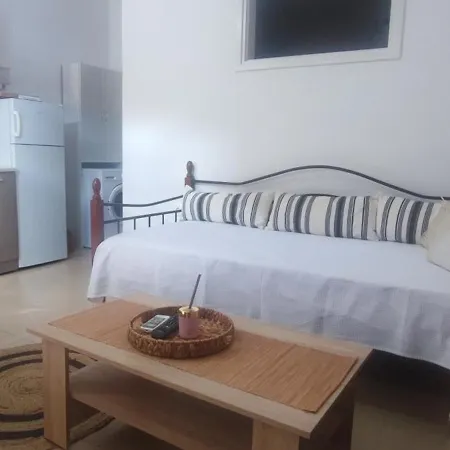 Aelia בית נופש *